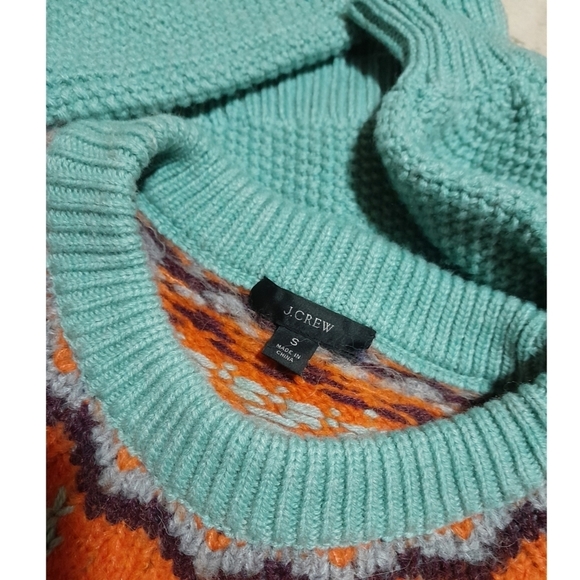 SOLD🔶️🔶️🔶J.Crew lambs wool alpaca blue aztec print long sleeve sweater  small - Picture 2 of 4